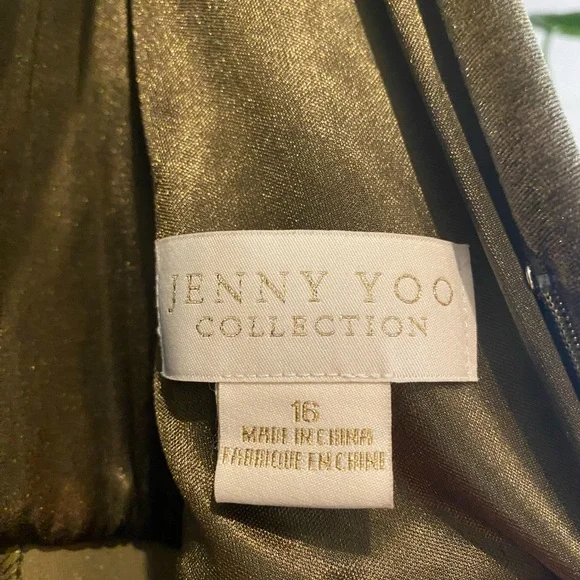 Jenny Yoo Logan Deep-V Velvet Column Gown Sage Green Bridesmaid or Formal Event - Picture 8 of 8